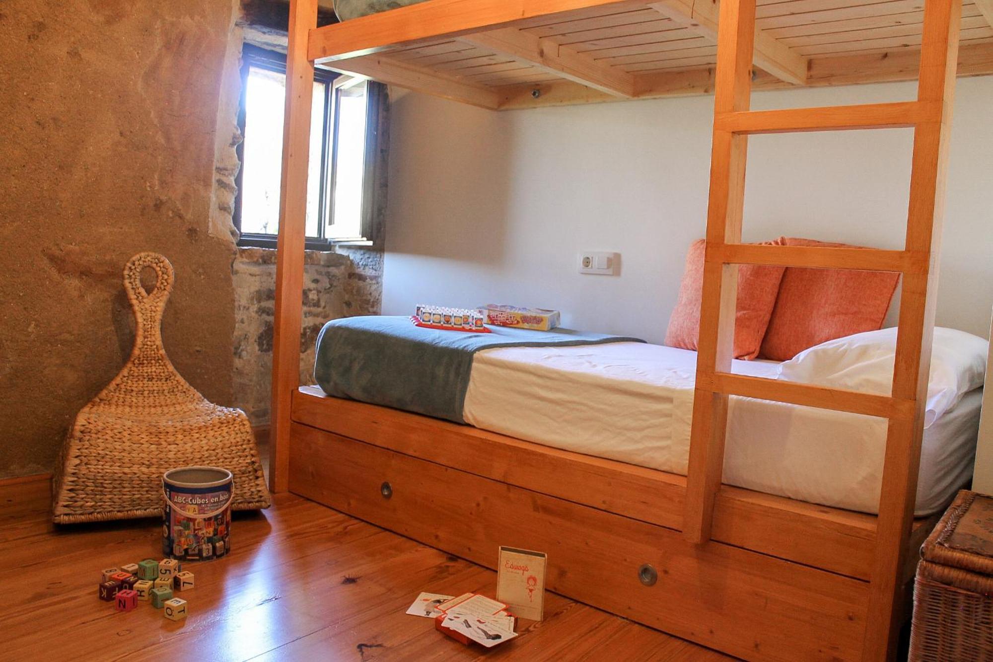 Monells - Casa Rural - Can Felip ภายนอก รูปภาพ